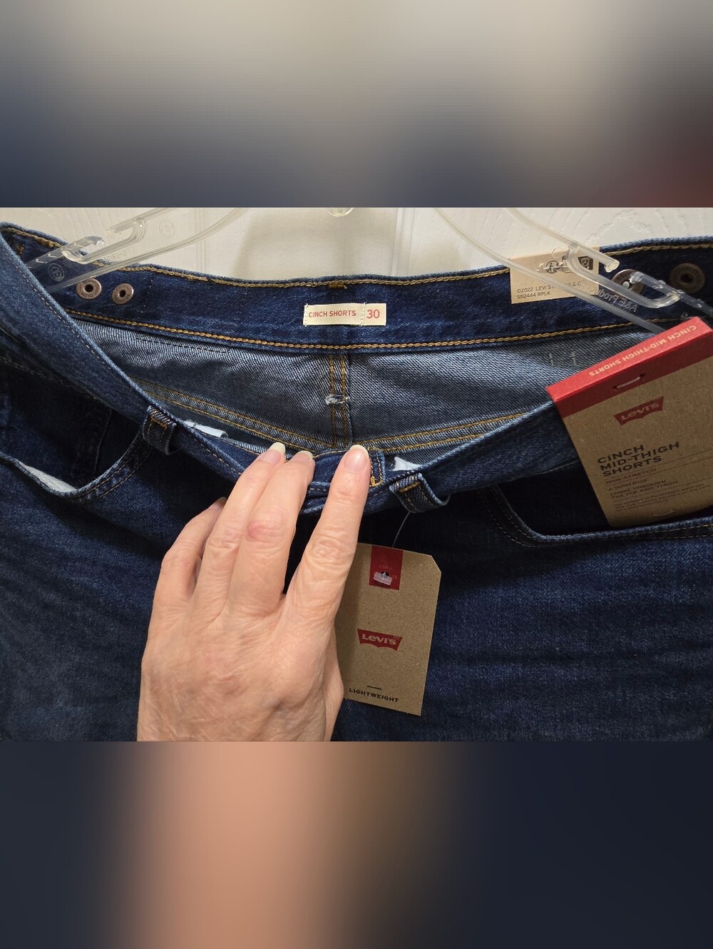 Levi's Cinch Short Size 30 - Picture 2 of 6